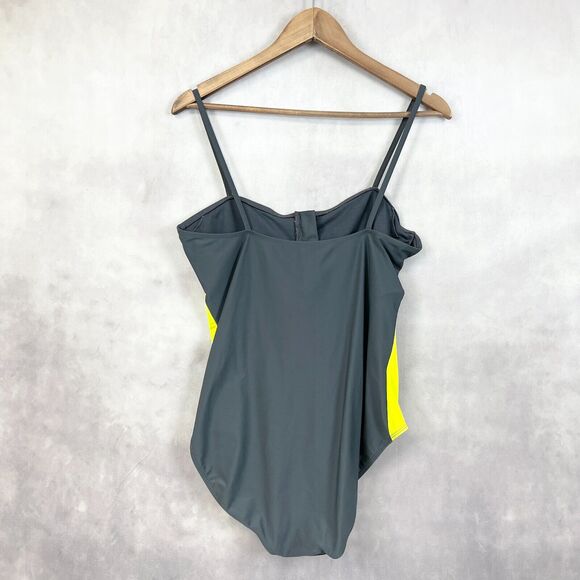 Athletech One Piece Swimsuit Womens 16 Colorblock Full Coverage Sporty Beachy - Picture 2 of 10